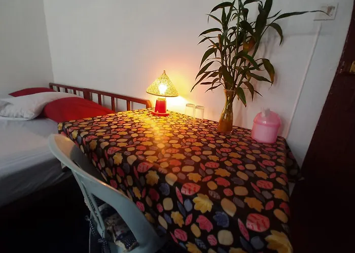 Prasuri Hotel 2*