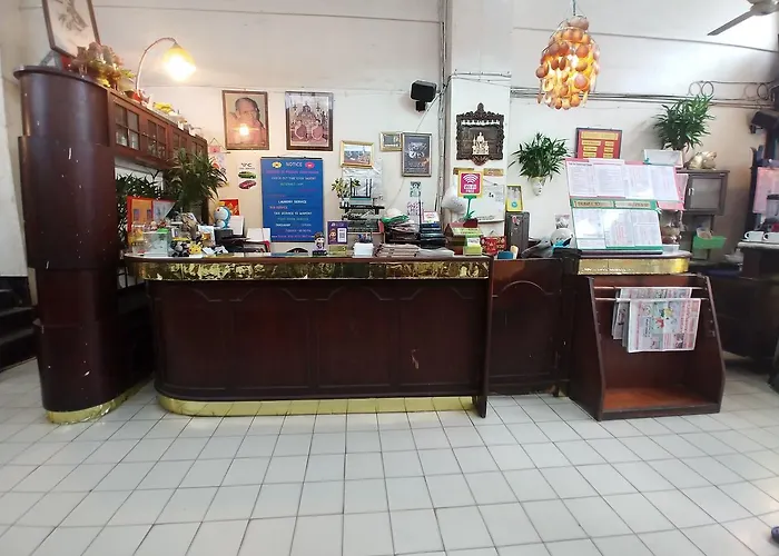 Prasuri Hotel 2*